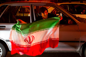 شادی مردم پس از قرائت بیانیه توافق هسته‌ای - تهران